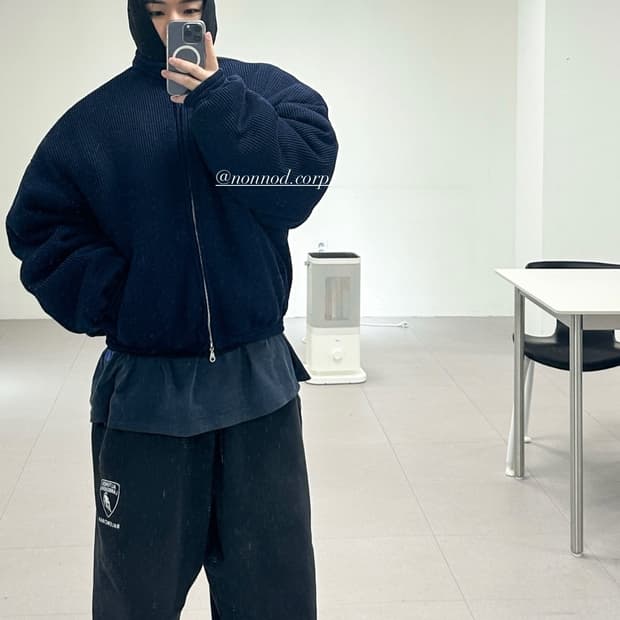 구매글)))))))))))))논노드 니트봄버 삽니다~