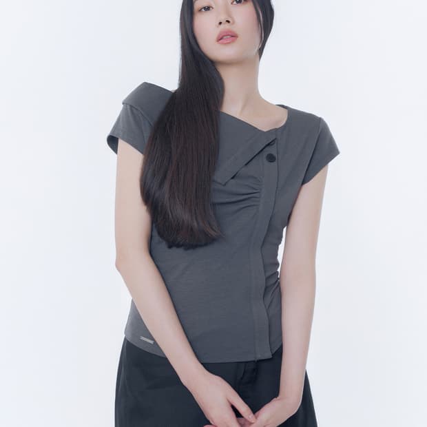 [2] 미세키서울 폴딩 칼라 셔링 탑 차콜