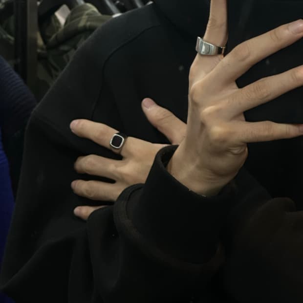 Black point ring - 블랙 포인트 반지