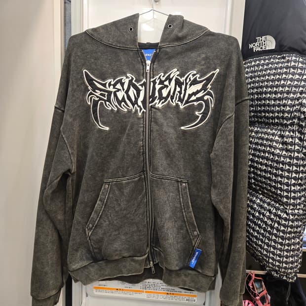 시퀀즈 빈티지 워싱 거미줄 메탈 로고 오버핏 후드 집업