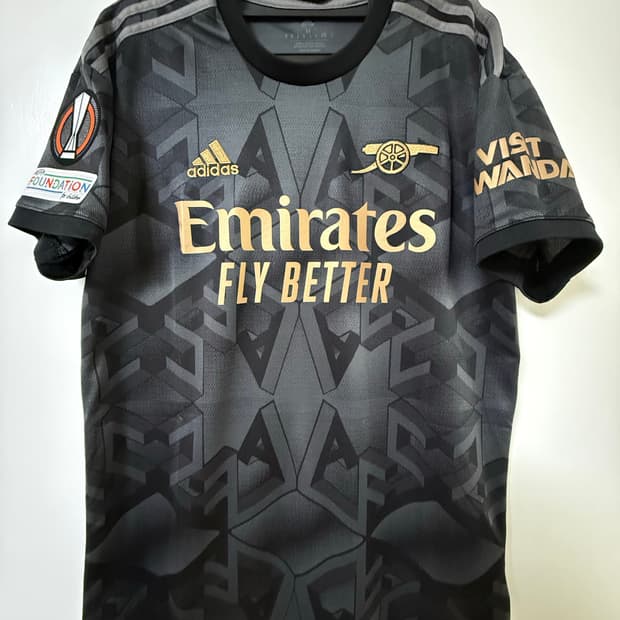 아디다스 22-23 아스날 어웨이 외데고르