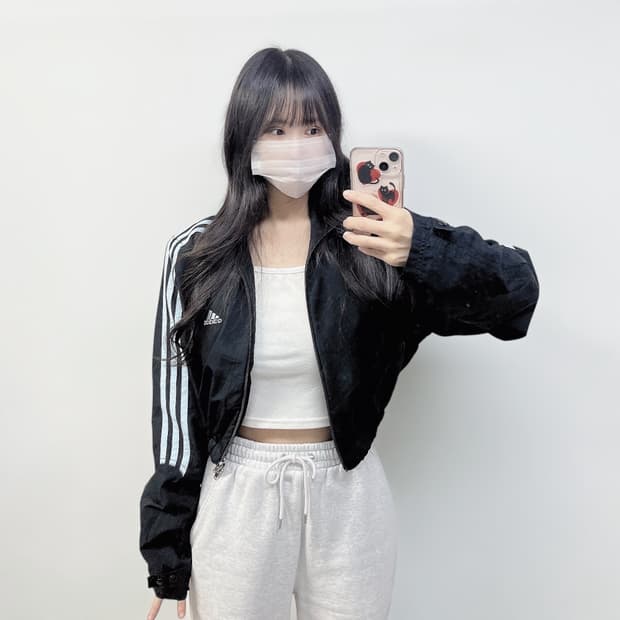 아디다스 사이드라인 크롭 바람막이 네이비