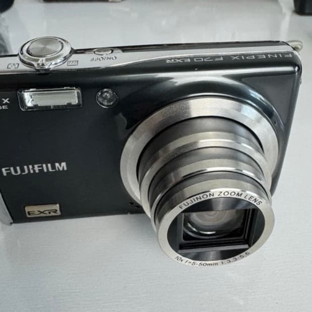 [민트급] 후지필름 파인픽스 f70exr 판매