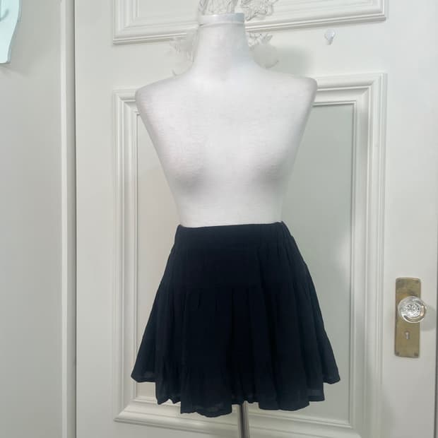 black cotton tiered mini banding skirt