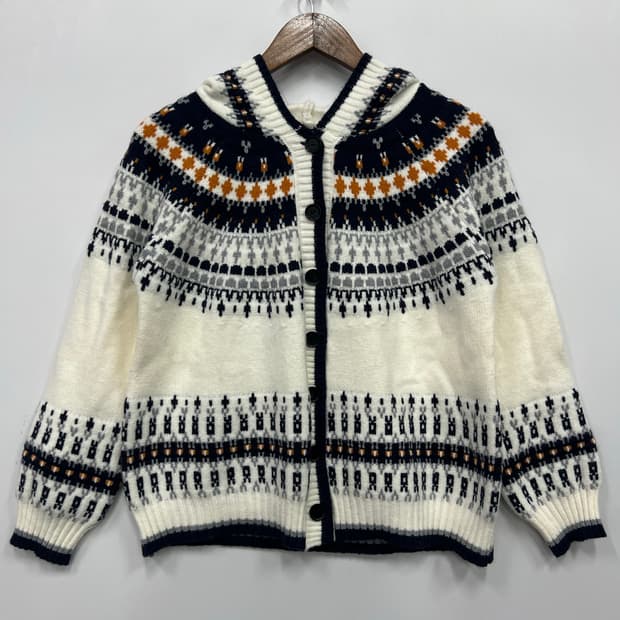 KARRA 노르딕 패턴 가디건
