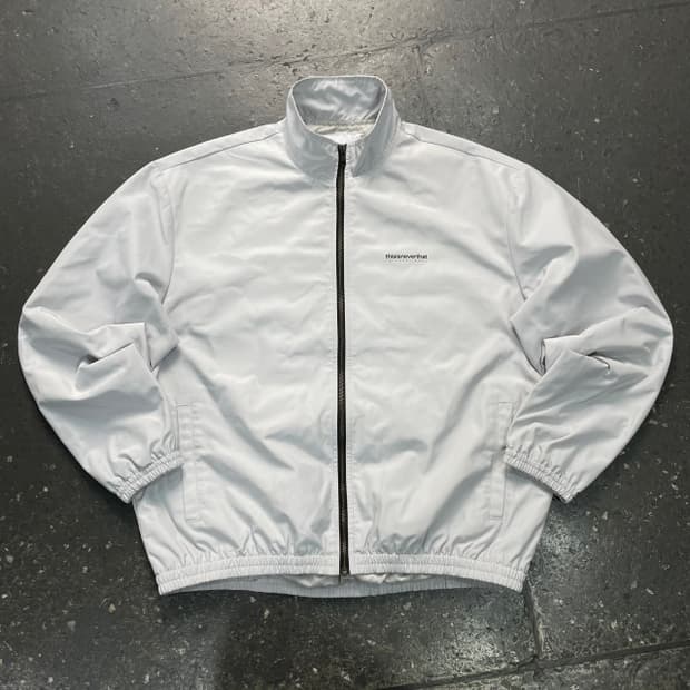 100 디스이즈네버댓 바람막이