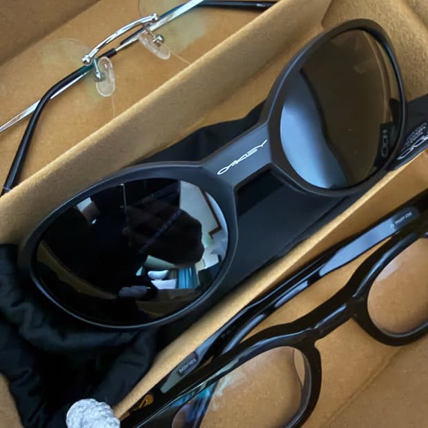 오클리 아이자켓