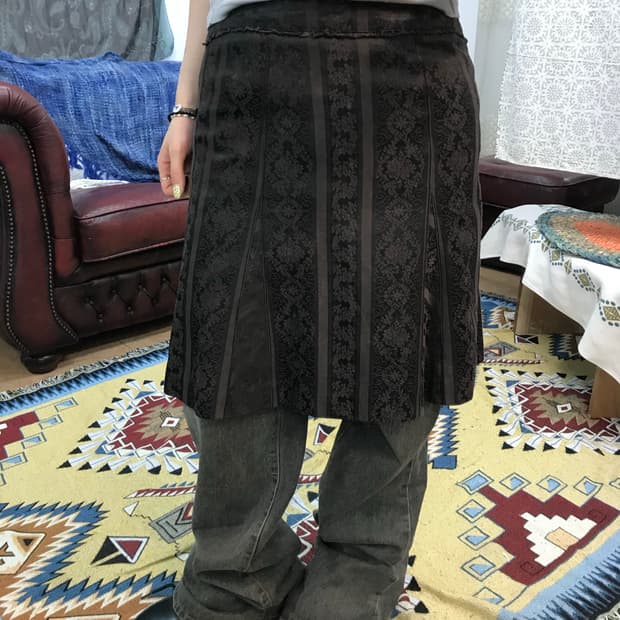 빈티지 절개 플라워패턴 브라운 미디스커트