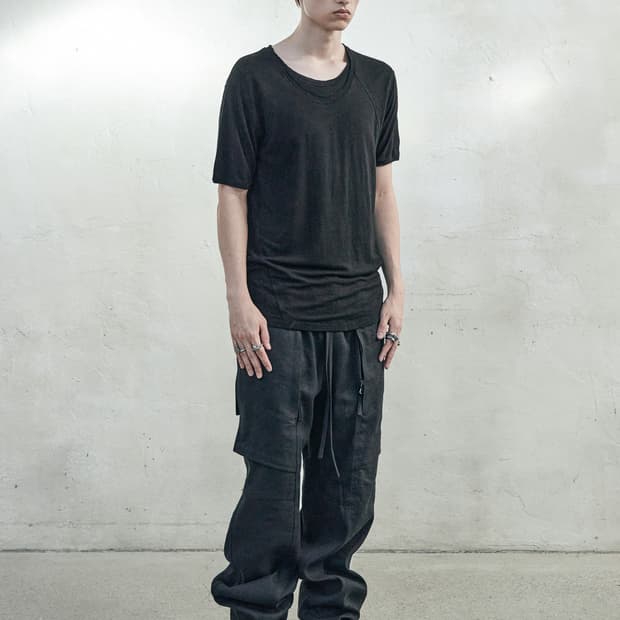 Blackmerle double neck tee /black
