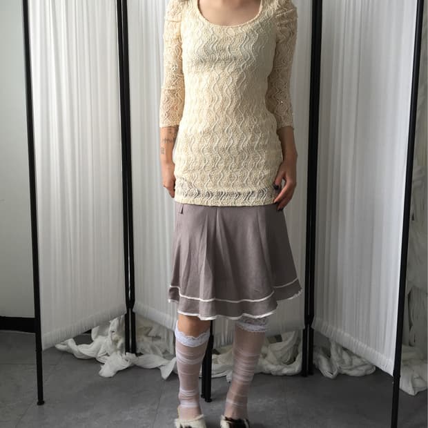 Lace shirring point top