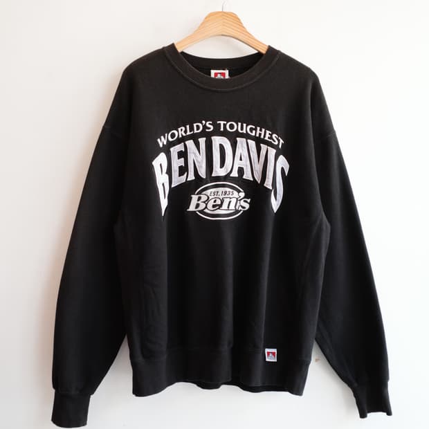 BEN DAVIS 벤데이비스 자수 맨투맨 