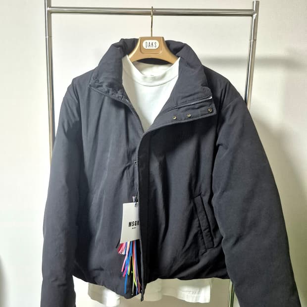 MSGM 블랙 다운숏패딩