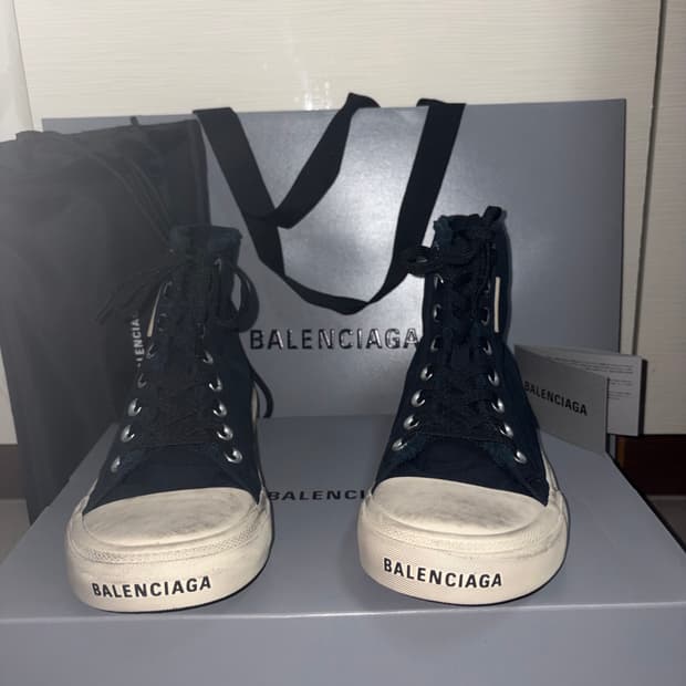 새상품 발렌시아가 파리 스니커즈 하이탑