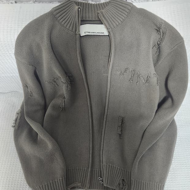 더바이닐하우스 집업 M