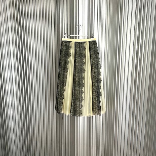 Burberry skirt