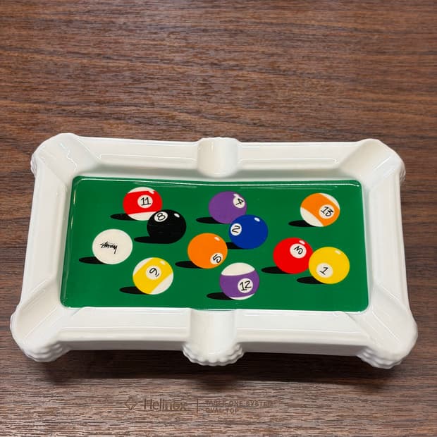 스투시 빌리아드 애쉬트레이 화이트