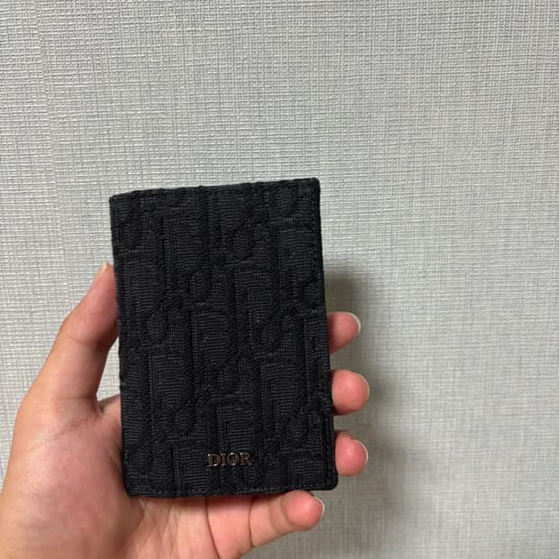 디올 오거나이저 블랙 새상품급 (정품)