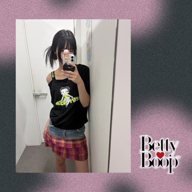 베티붑 원숄더 프린팅 반팔티