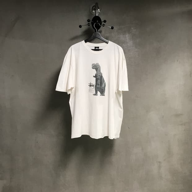 스투시 화이트 반팔 티셔츠 XL