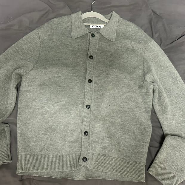 쿠어 탑필 울 칼라 가디건 (카키그레이)