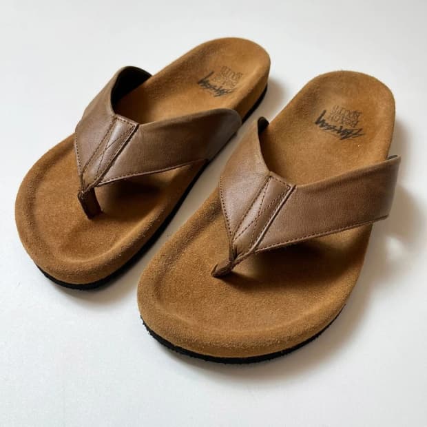 스투시 아일랜드 플립 플랍 토바코 쪼리 Q1418