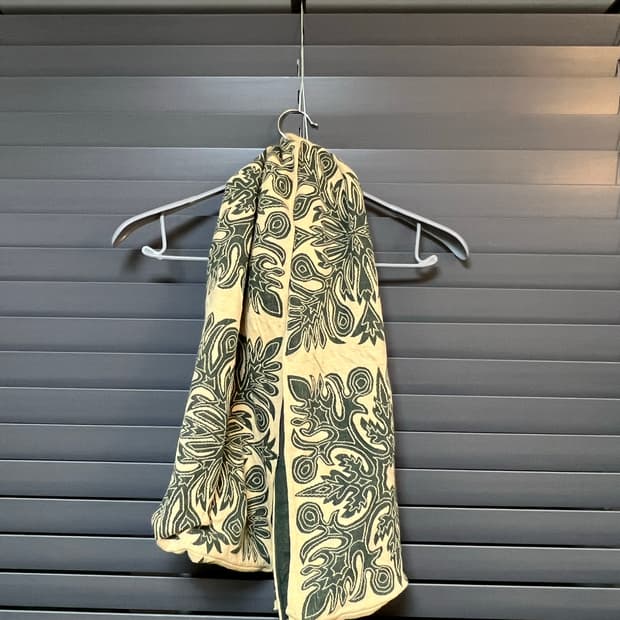 캐피탈 머플러 케이프 