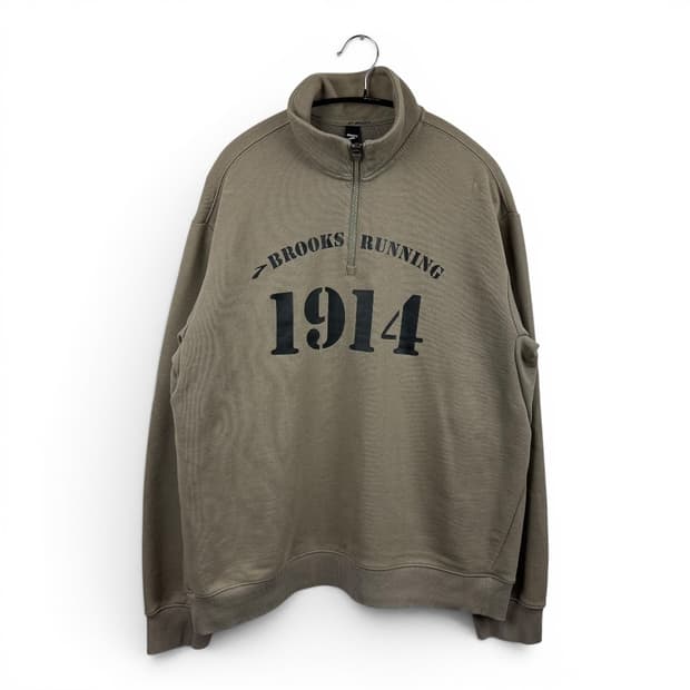 (L) 브룩스러닝 하프집 맨투맨 카키