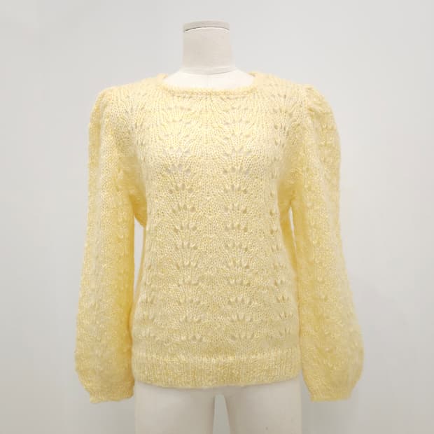  라이트 옐로우 울 펀칭 퍼프 니트 