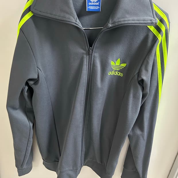 아디다스 유로파 져지 100 그레이