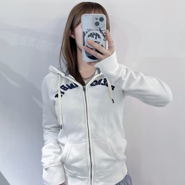 아베크롬비 화이트 빅로고 후드집업