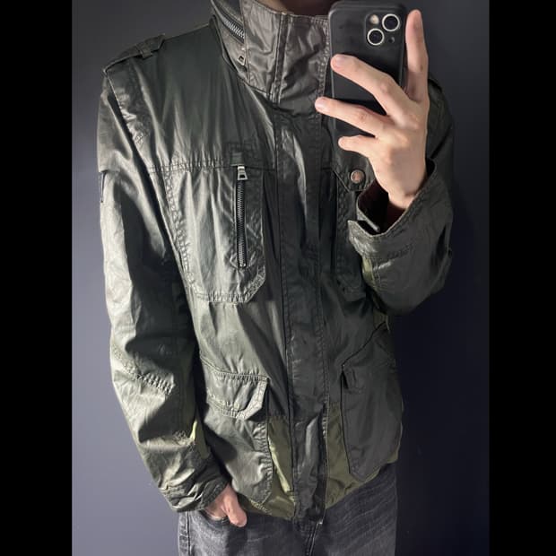 GUESS 야상 바람막이 자켓