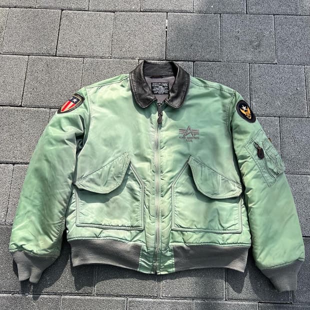 1990s Alpha Industries Bomber