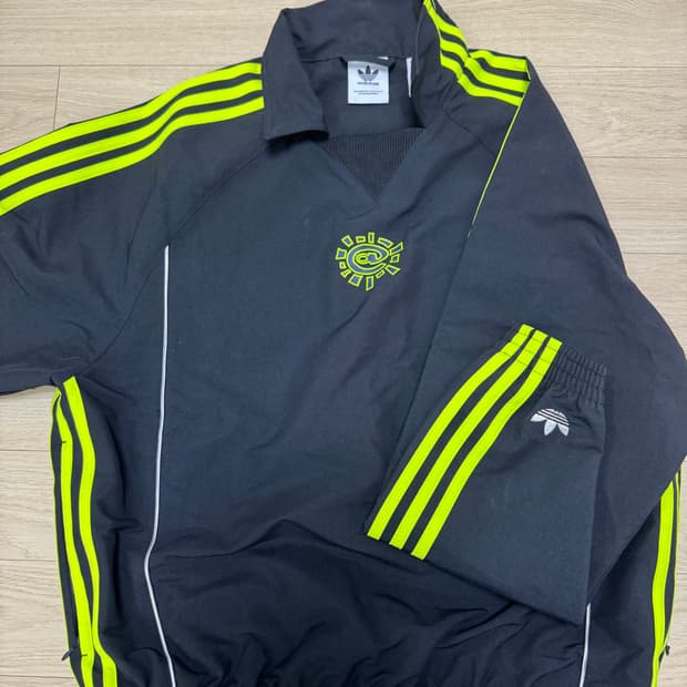 아디다스 x 올웨이즈 윈드 자켓 S