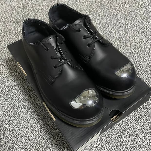 [42]라프시몬스 닥터마틴 스틸토 더비