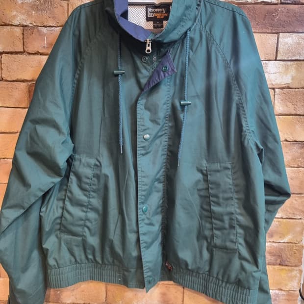 Discovery Bay 남성 바람막이 자켓 M