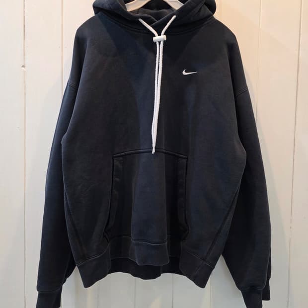 NIKE 나이키 후드티 (조임쇠 끈)