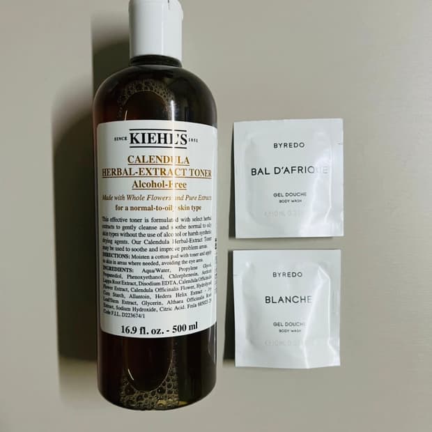 키엘 칼렌듈라 대용량 꽃잎 토너 + 바이레도