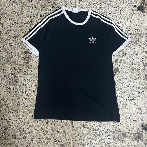 아디다스(ADIDAS)블랙 삼선 트레포일 반팔티