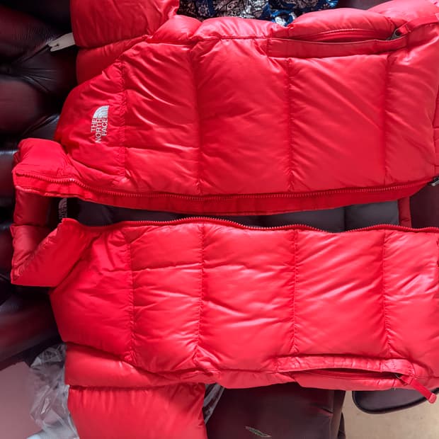 노스페이스 눕시 레드