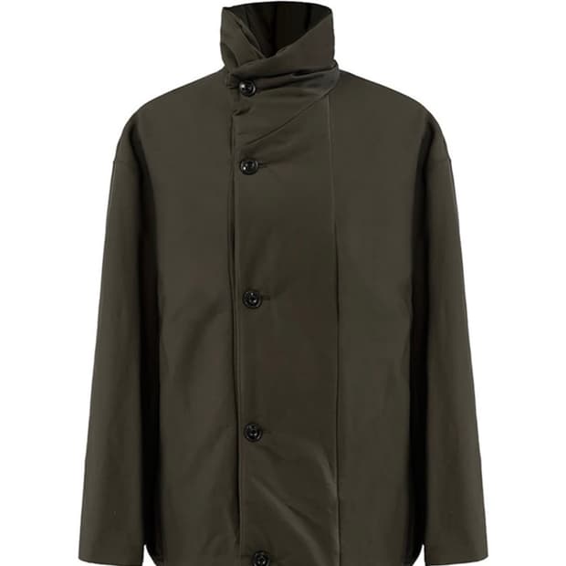 르메르 푸퍼자켓 Lemaire 22fw 48사이즈 100-105