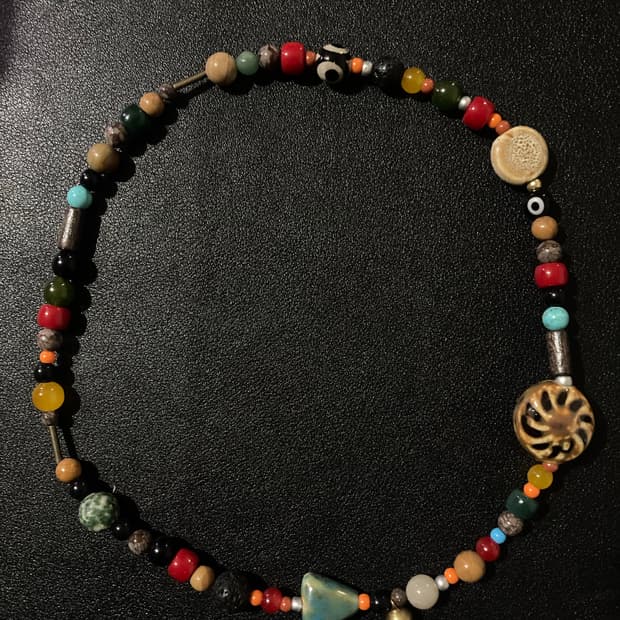 90s 빈티지 복각 데이먼 알반 비즈 목걸이