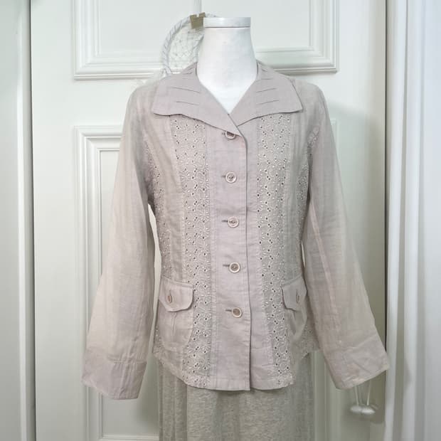 mute lavender lace summer jacket