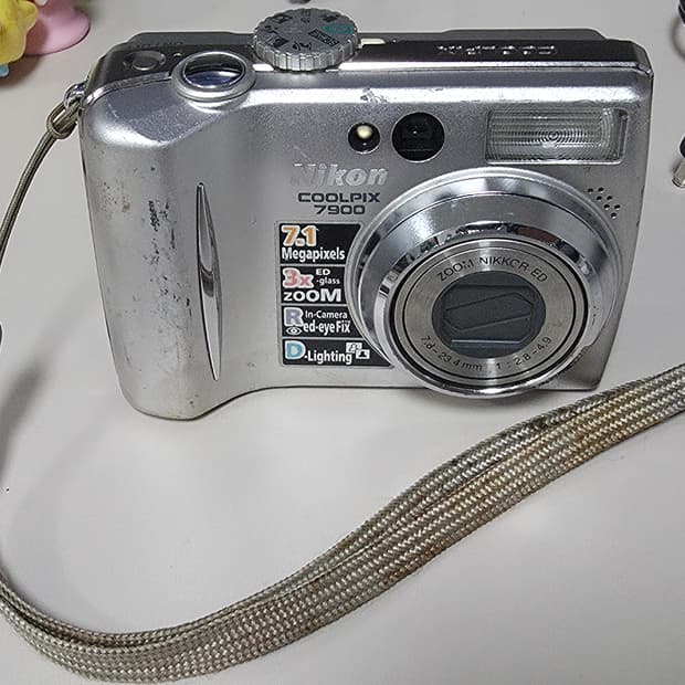 니콘 쿨픽스 7900 빈티지 디지털카메라