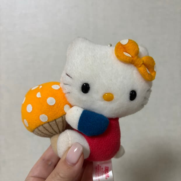 산리오 고전 버섯키티 인형