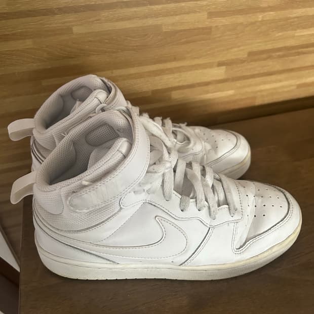 나이키 에어포스 하이 화이트