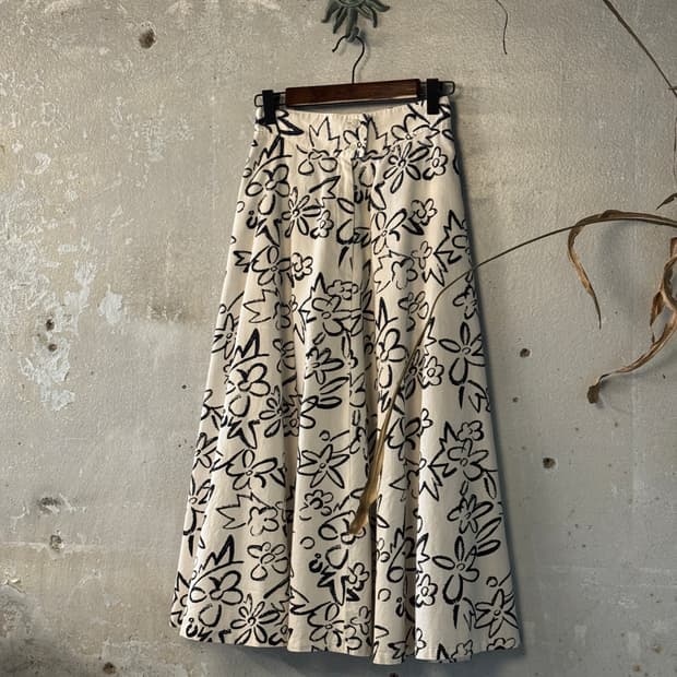 24-25inch ) breckenridge Flower Skirt
