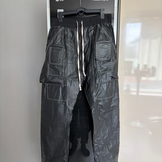 릭오웬스 다크쉐도우(Rick Owens DRKSHDW) 블랙 코팅 카고 