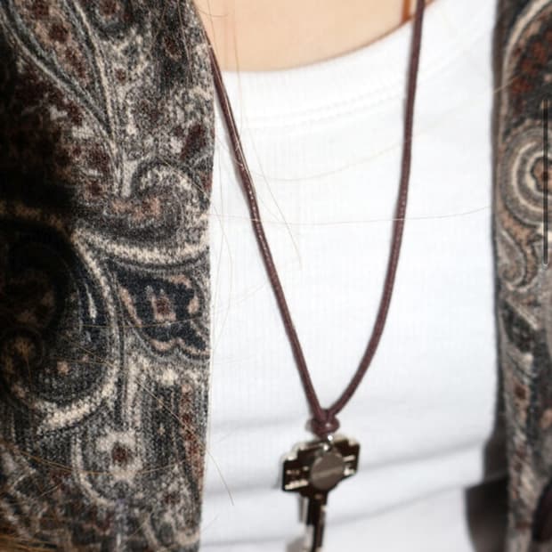 뎁크 목걸이 UPCYCLING KEY NECKLACE