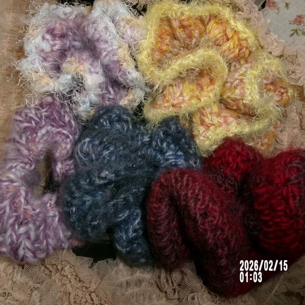 핸드메이드 스크런치