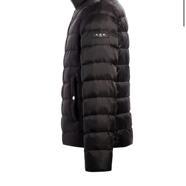 타트라스 패딩 2026ss